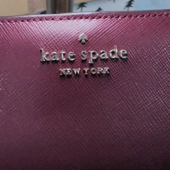 Kate Spade Mulled Wine Stacy Wallet - Picture 5 of 7